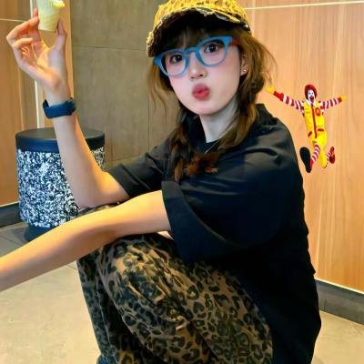 世上最美的女孩